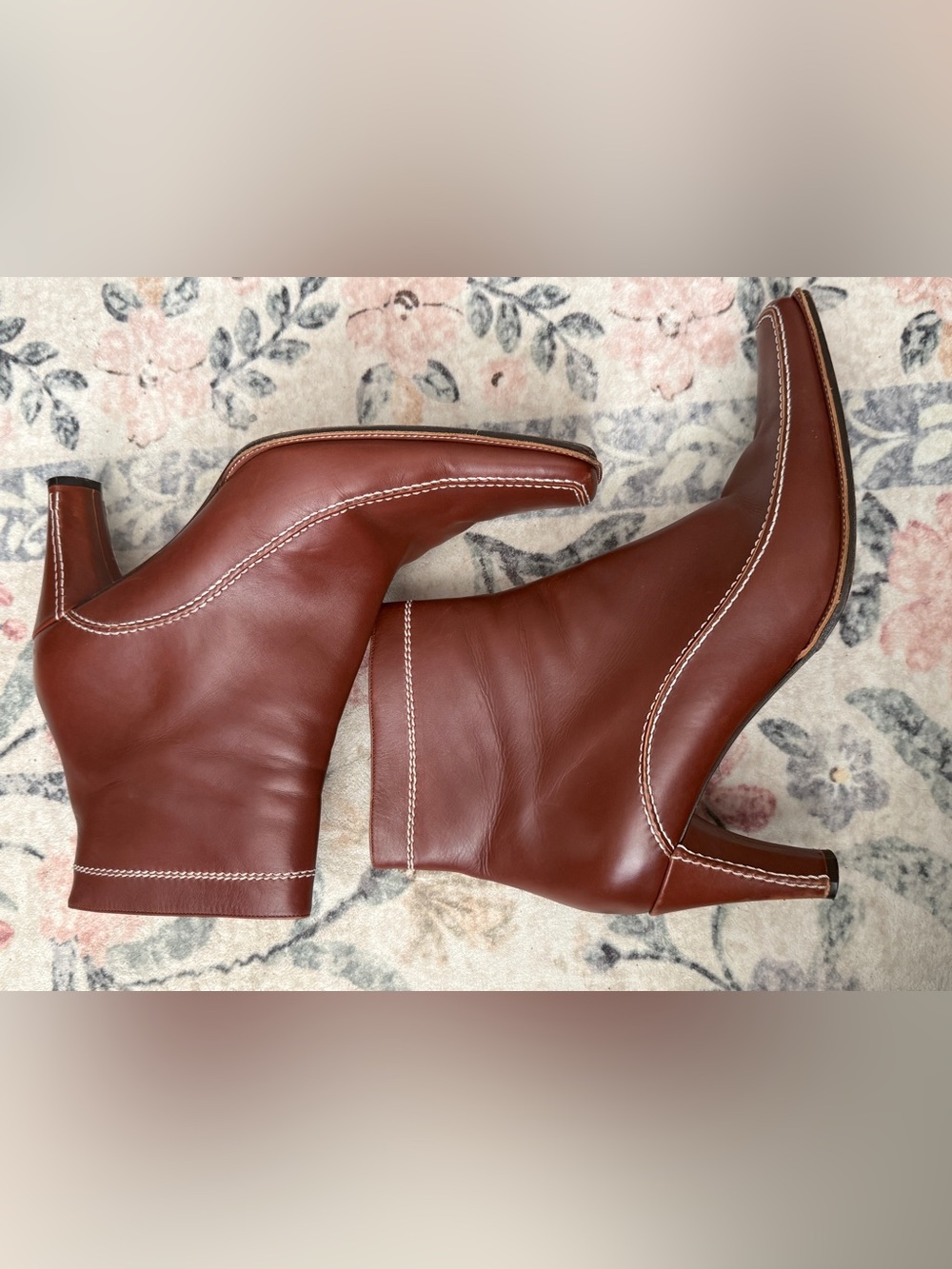 Via Spiga Women’s Brown Leather Ankle Boots with Contrast Stitching - Picture 2 of 8